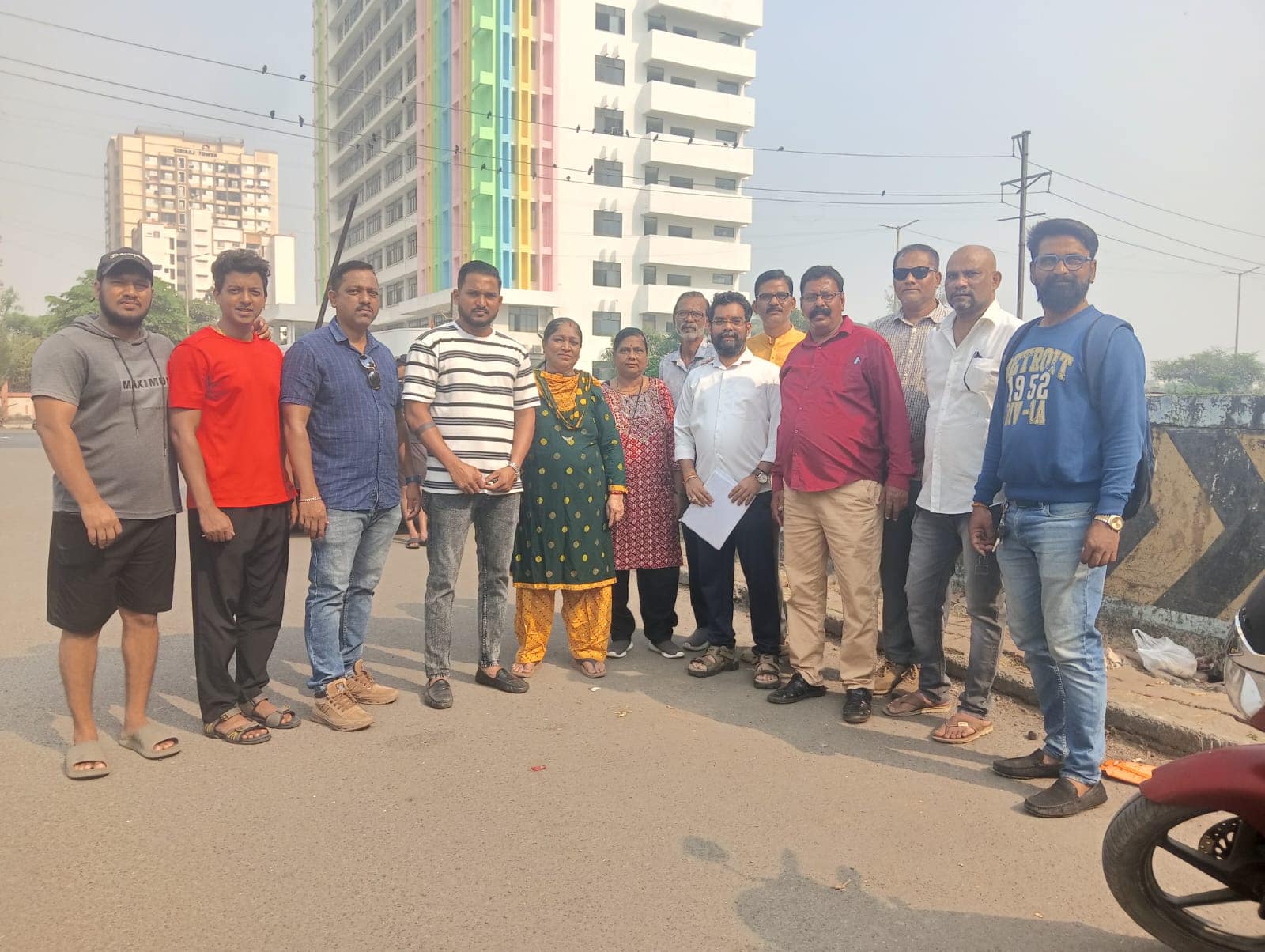 आणखी किती जीव गेल्यावर महापालिका जागी होणार…?