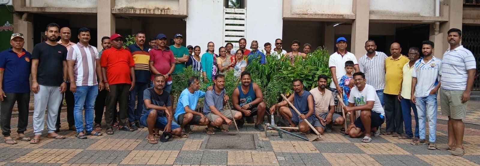 पर्यावरणाचा समतोल राखण्यासाठी विरारमध्ये ‘हरित क्रांती’; म्हाडा वसाहतीत २०० झाडांचे यशस्वी वृक्षारोपण
